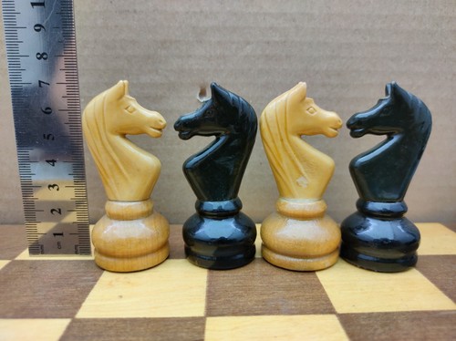 RARE Vintage Soviet Wooden Chess Set, USSR Chess Set Vintage Folding Board 35x35 - Picture 11 of 18