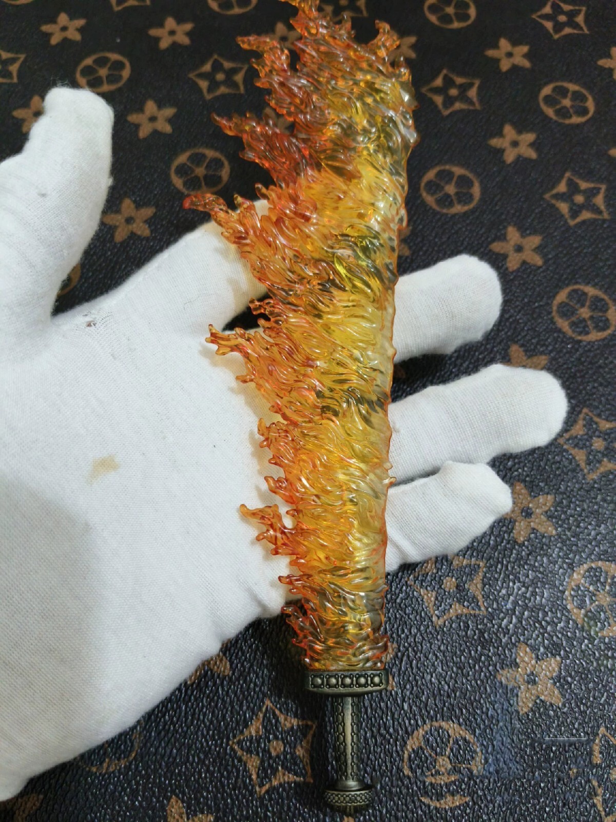 Picture 1 of 6