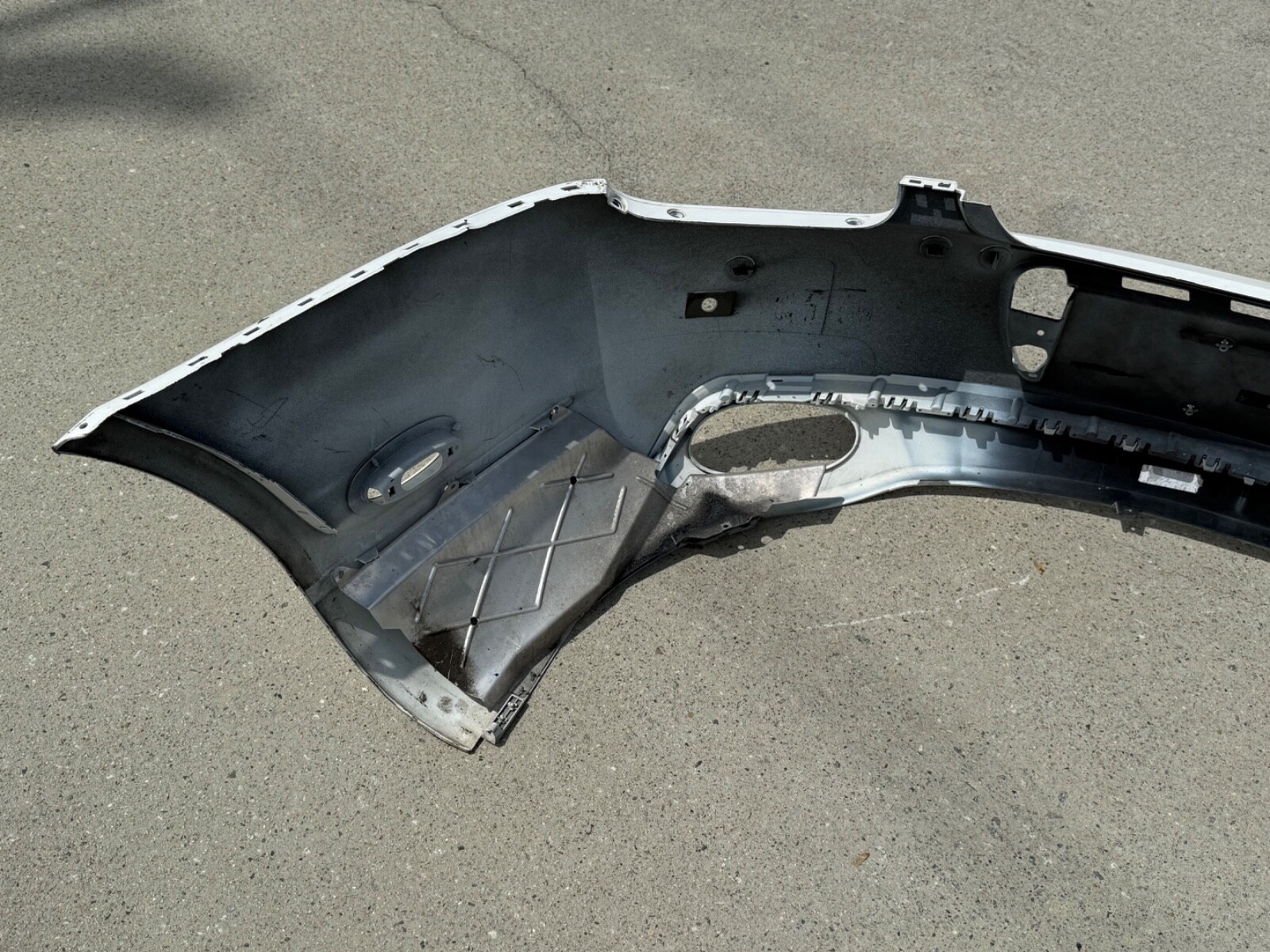 2004 - 2010 Bentley GT Rear Bumper Cover “ NO SHIPPING “ 3W8807421