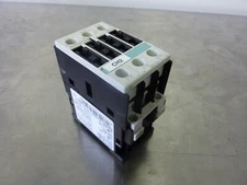 Siemens 3RT1026-1A Overload Relay Contactor 35A Coil 110/120VAC 50/60Hz  (22714)