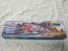 VINTAGE ATHEARN AMTRAK NO-104 #3654 MADE IN USA