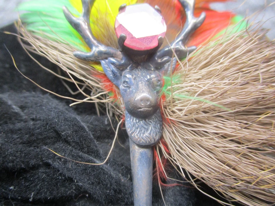 De colección Brooks Brothers Fedora Negro Terciopelo Genuino 7 1/4 Pluma Alce Detalle Usado en Excelente Condición Foto 2 de 4