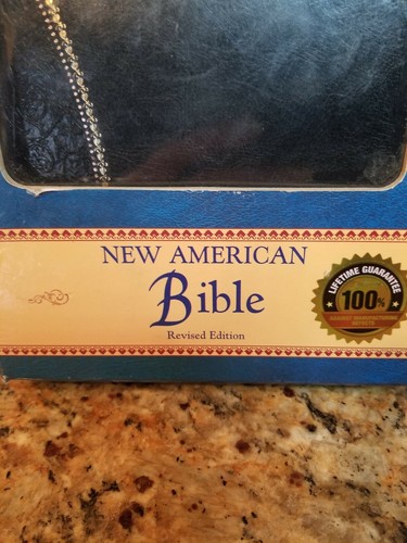New American Bible Saint Joseph Edition 609/19B medium size with box Catholic - Bild 4 von 12