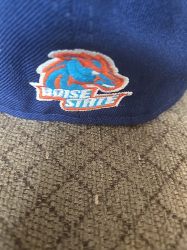 Boise State Broncos Blue Hat. New Era 59 Fifty - Picture 2 of 4