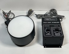 ZONE VI Studios INC Cold Light Head Stabilizer  Lamp Set Excellent Condition