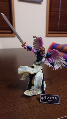Shin Megami Tensei Raphael One Coin Figur