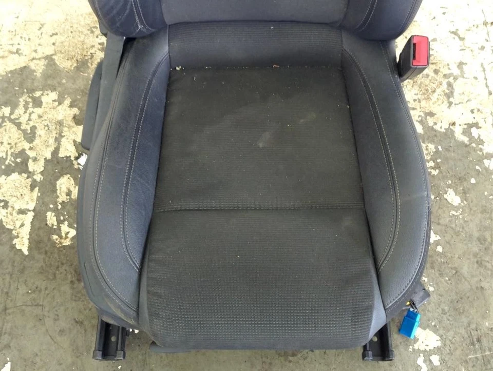 46849256 SEDILE ANTERIORE DESTRO PASSEGGERO IN PELLE ALFA ROMEO 159 SW 2.0 D 125 Foto 4 de 4