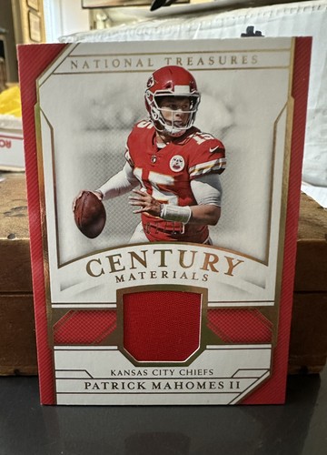 2018 Patrick Mahomes National Treasures Century Materials Gold /10 Player Worn 