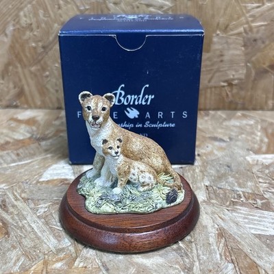 Border Fine Arts Hunde Figur - Löwin & Jungtier WW21 - Originalverpackt