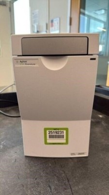 Agilent 2100 Bioanalyzer Microfluidics Based Platform G2939A RNA DNA Protein Ce.