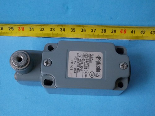 1 pcs   PIZZATO   FD538    Limit switch  - Picture 4 of 7