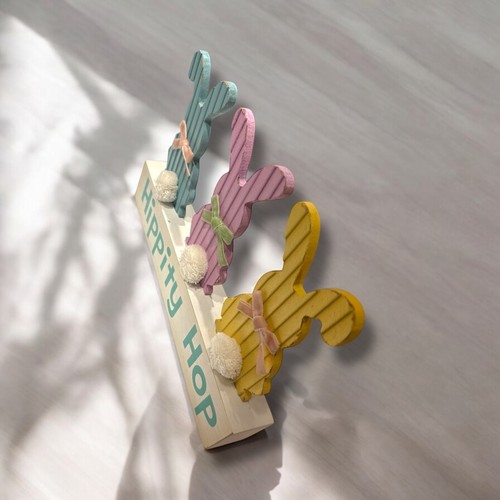 Hippity Hop Easter Bunnies Farmhouse Table or Shelf Decor Brand New - 第 2/2 張圖片