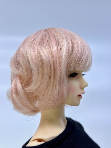 BJD 6-7 Synthetic Sandy Pink Bob Cut Wig - Picture 2 of 4