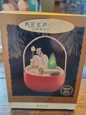 1995 Hallmark Jumping For Joy, Light & Motion Christmas Ornament-Quiet Motor H8