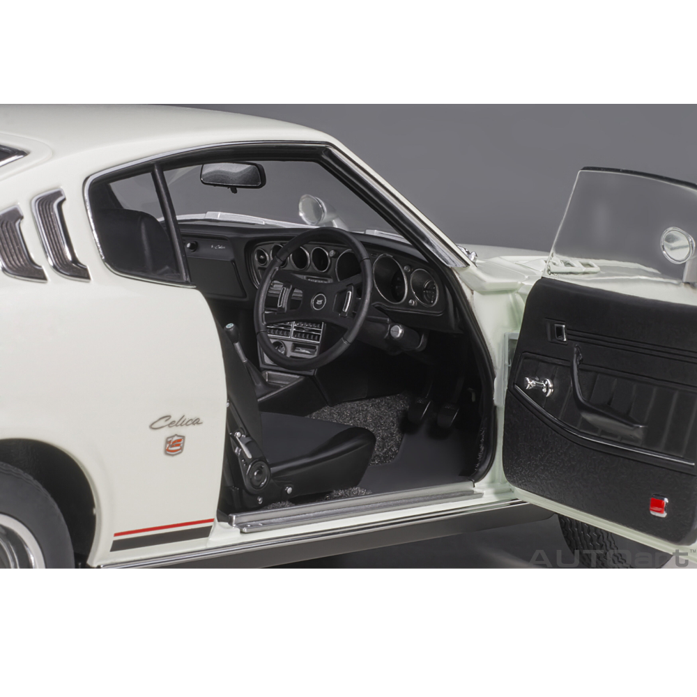 AUTOart 1/18 Toyota Celica Liftback 2000GT (RA25) 1973 AUTOart 1/18 Toyota Celica Liftback 2000GT (RA25) 1973