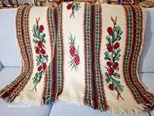 Vintage Crochet Lap Throw Blanket Berries & Pinecones Afghan 63" x 46"