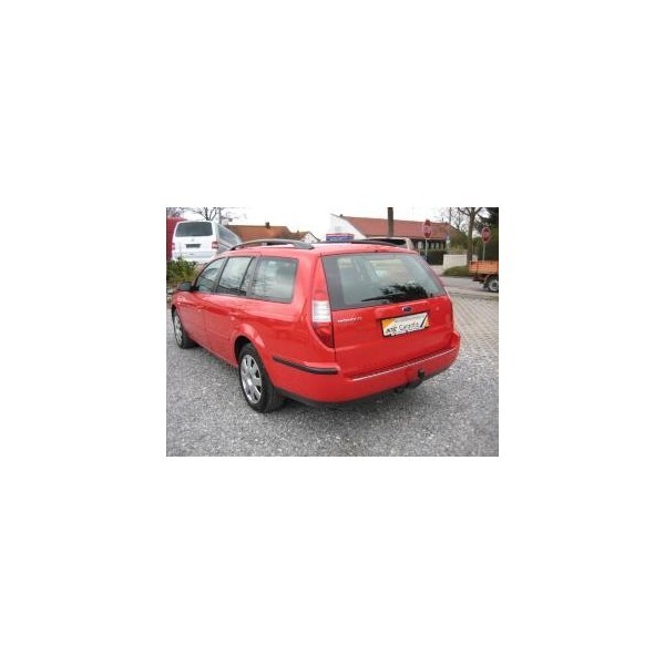 Attache remorque Ford Mondeo Break pour transporter vos vélos et bagages