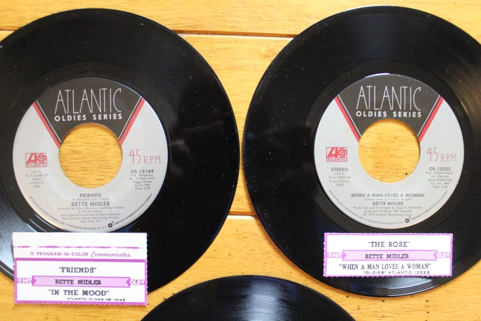 BETTE MIDLER 45RPM 7" JUKEBOX RECORD LOT OF 3 FRIENDS / THE ROSE / EVERY ROAD - Image 2 of 4