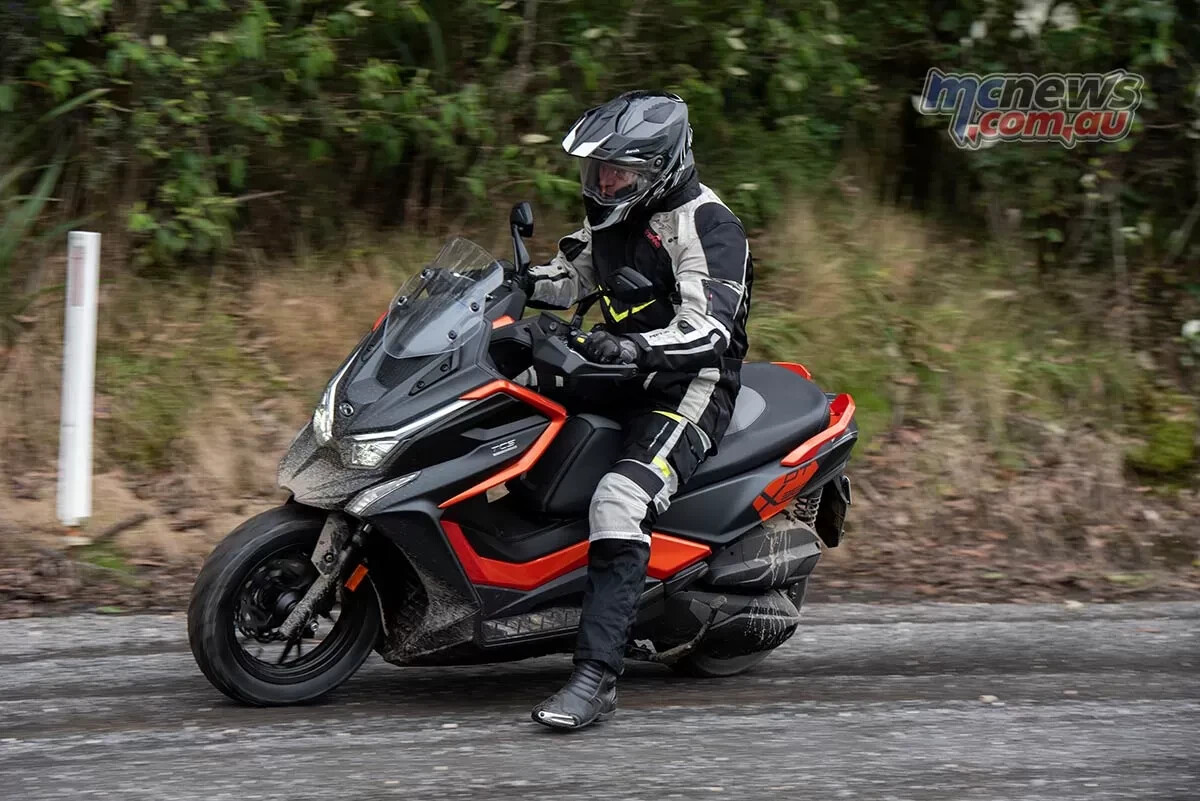 KYMCO DT X360 CVT OUTER BELL OUTER COMP CLUTCH 22100-AFB1-E00