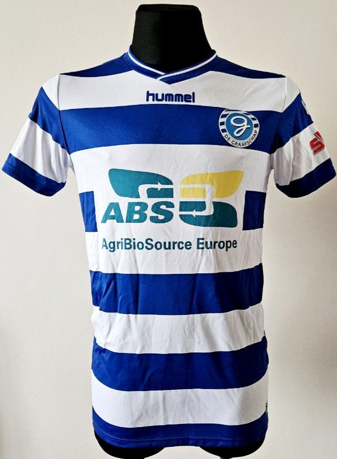 De Graafschap 2019 - 2020 Home football Hummel shirt size Medium