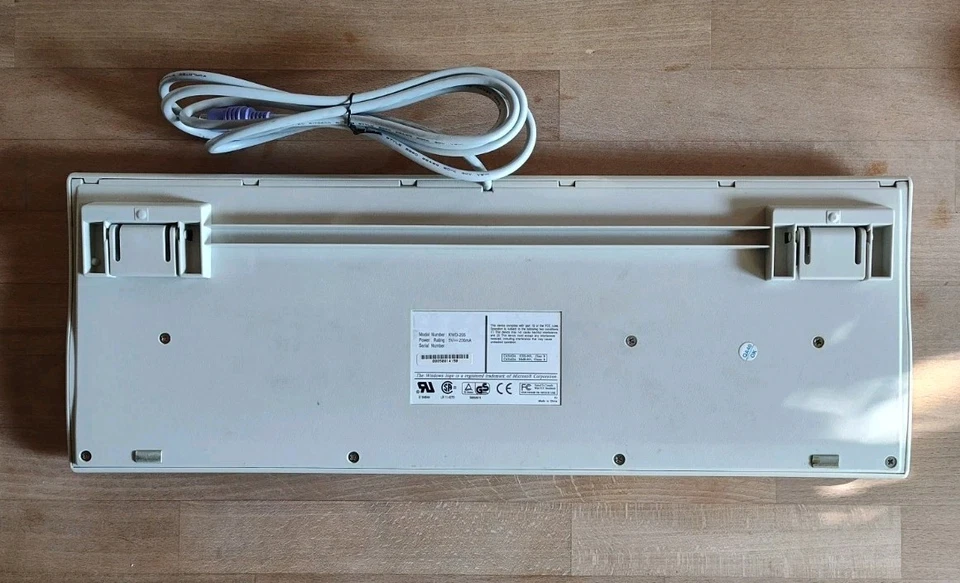 Windows Tastatur QWERTZ Fujitsu KWD-205 PS/2 - Bild 2 von 2