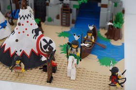 Lego Western Indians 6766/6763:Rapid River Village