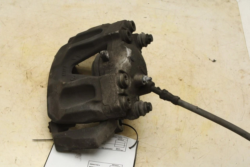 10-16 Mercedes-Benz E350 Sport 4MATIC Front Right Brake Disc Caliper 2044213881 - Image 4 of 4