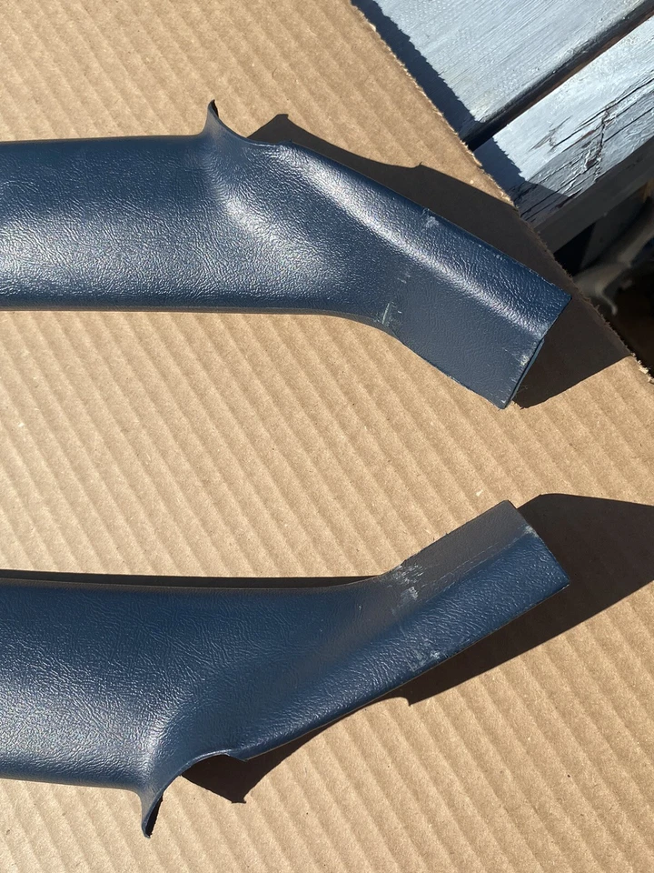 1978 1988 Oldsmobile Monte Carlo Regal A Pillar Trim G Body Blue - Image 2 of 4