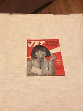 JET MAGAZINE Feb 11, 1965 Joyce Meadows In Rome Sit-In Students From 5 Years Ago