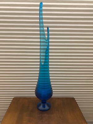 Swoon Worthy L E Smith 27'' Footed Smoothie Vase
