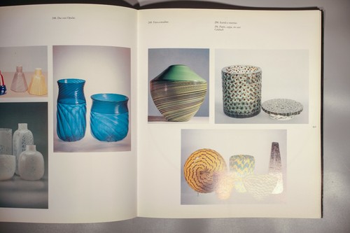 Gli artisti di Venini Italian glass exhibition catalogue 33 designers 1996 272 - Picture 11 of 12