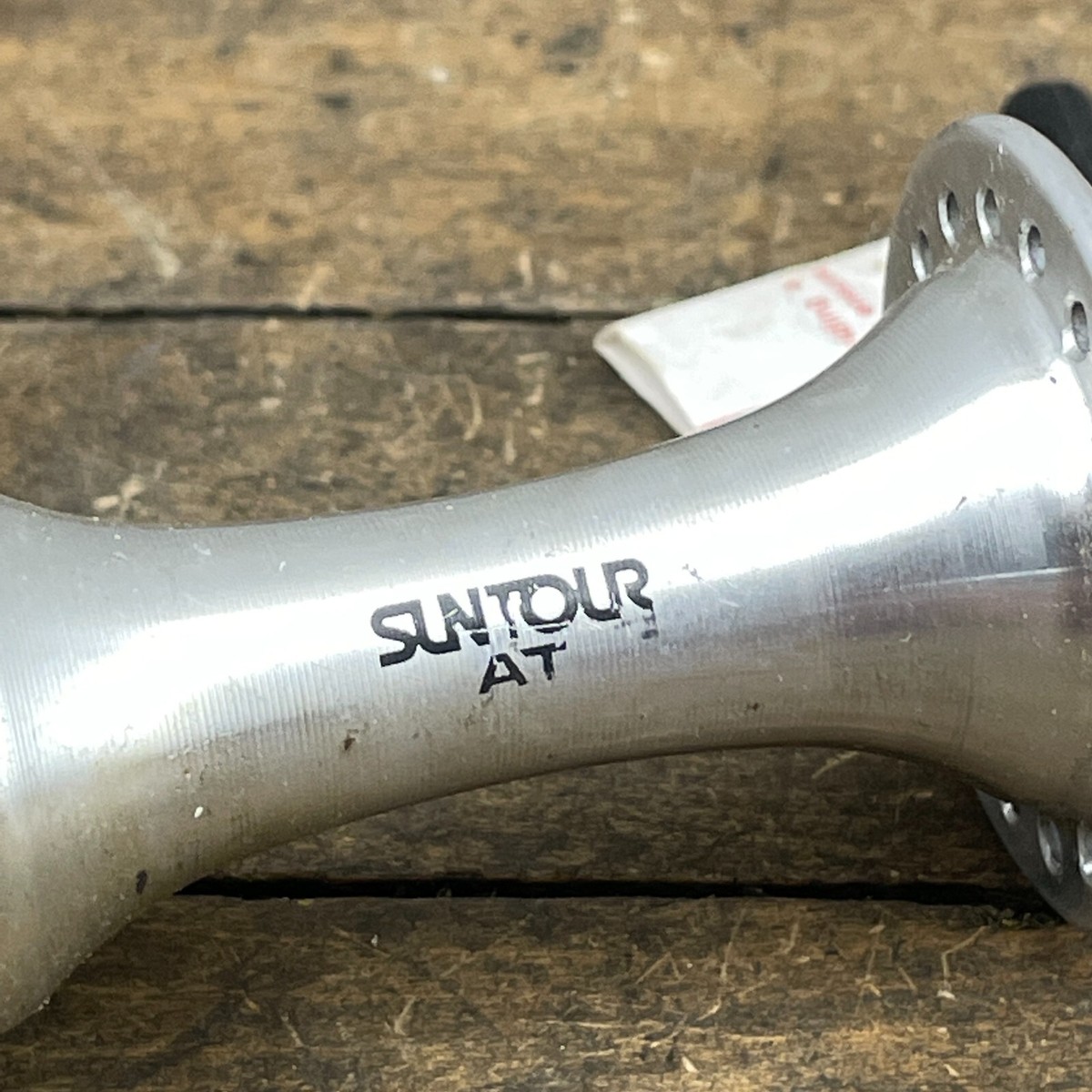 パーツ NOS SUNTOUR LARGE HUB FRONT 36H RED Vintage Suntour AT Front Hub NOS 36 Hole 36h QR Skewer 100