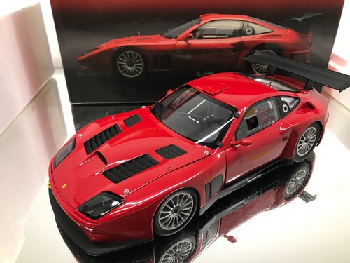 KYOSHO 08391A FERRARI 575 GTC 2004 -RED ROSSO 1:18 rare- GOOD IN BOX - Imagen 5 de 15