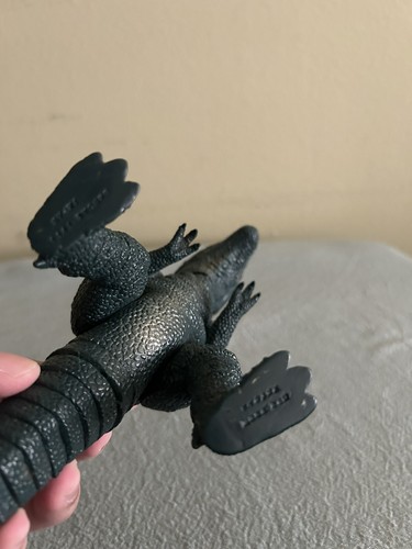 1993 EXTREMELY RARE Bandai 8’’ Gorosaurus Figure Japan Godzilla US SELLER - Picture 12 of 13