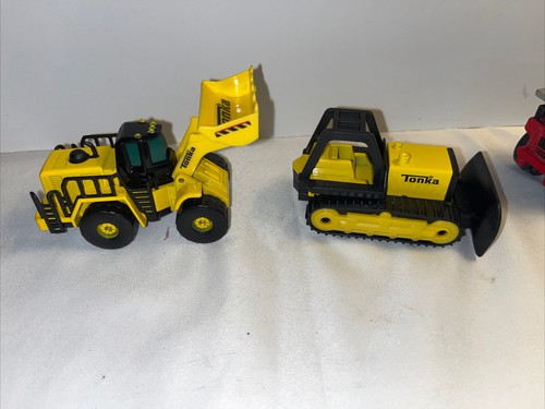 Tonka Diecast & Plastic Trash Sanitation Garbage Truck Dump Loader Bulldozer - Picture 11 of 11