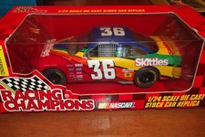 DERRIKE COPE 36 SKITTLES RACING CHAMPIONS 1997 EDITION 1:24  16 