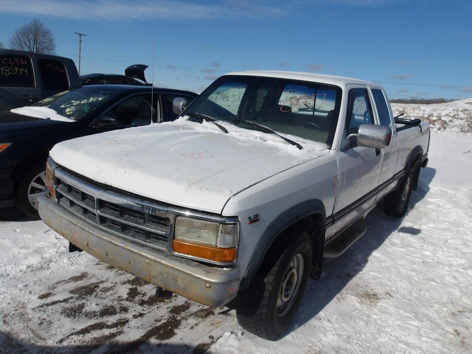 Used Windshield Wiper Motor fits: 1996 Dodge Dakota Grade A - Image 2 of 4