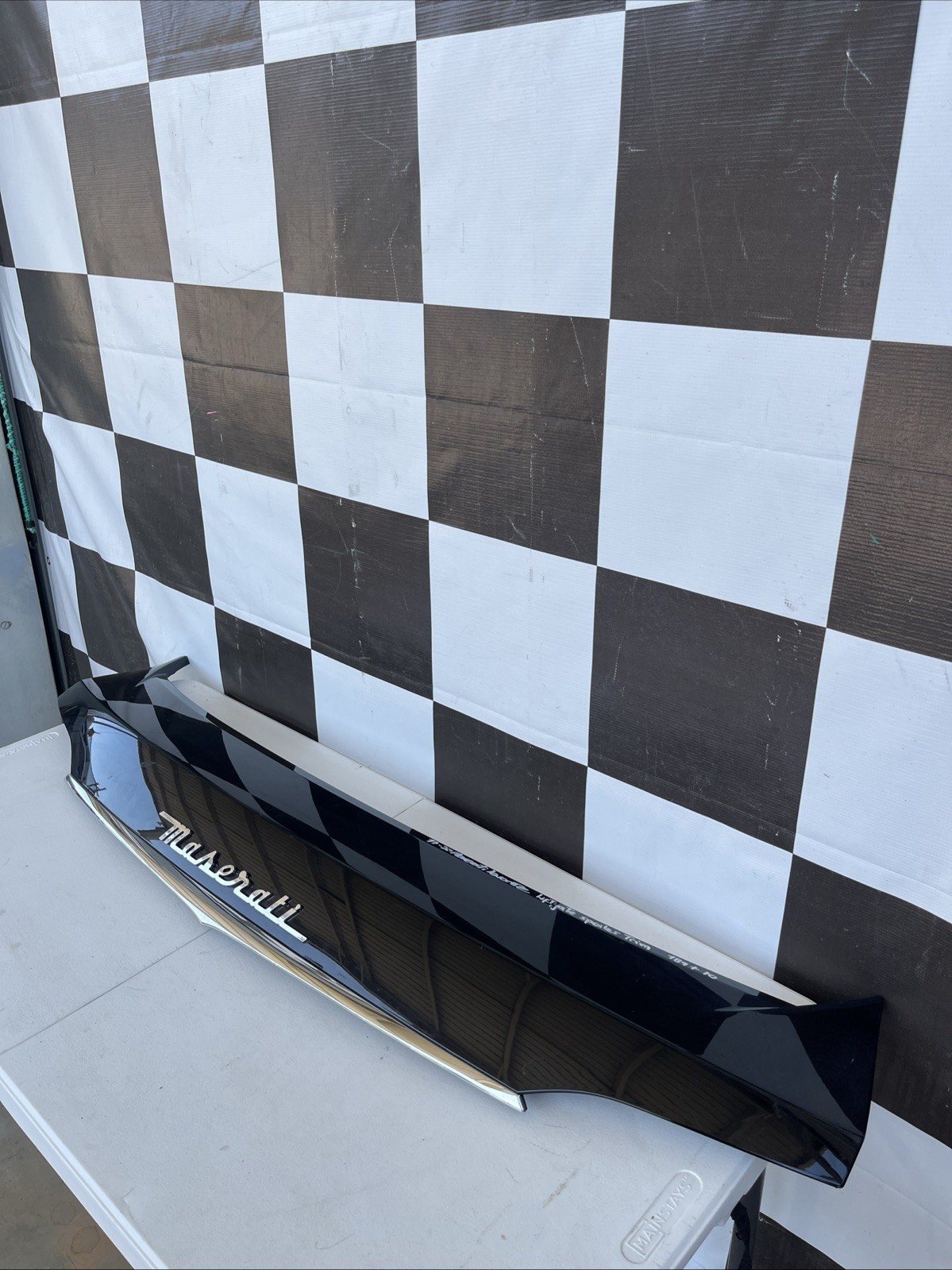 2017 2018 2019 2020 Maserati Levante Liftgate Spoiler Trim Used Oem 670042733