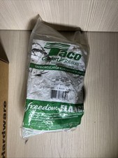 New Taco 1 1/4" NPT Iron Circulator Flange Set With Bolts