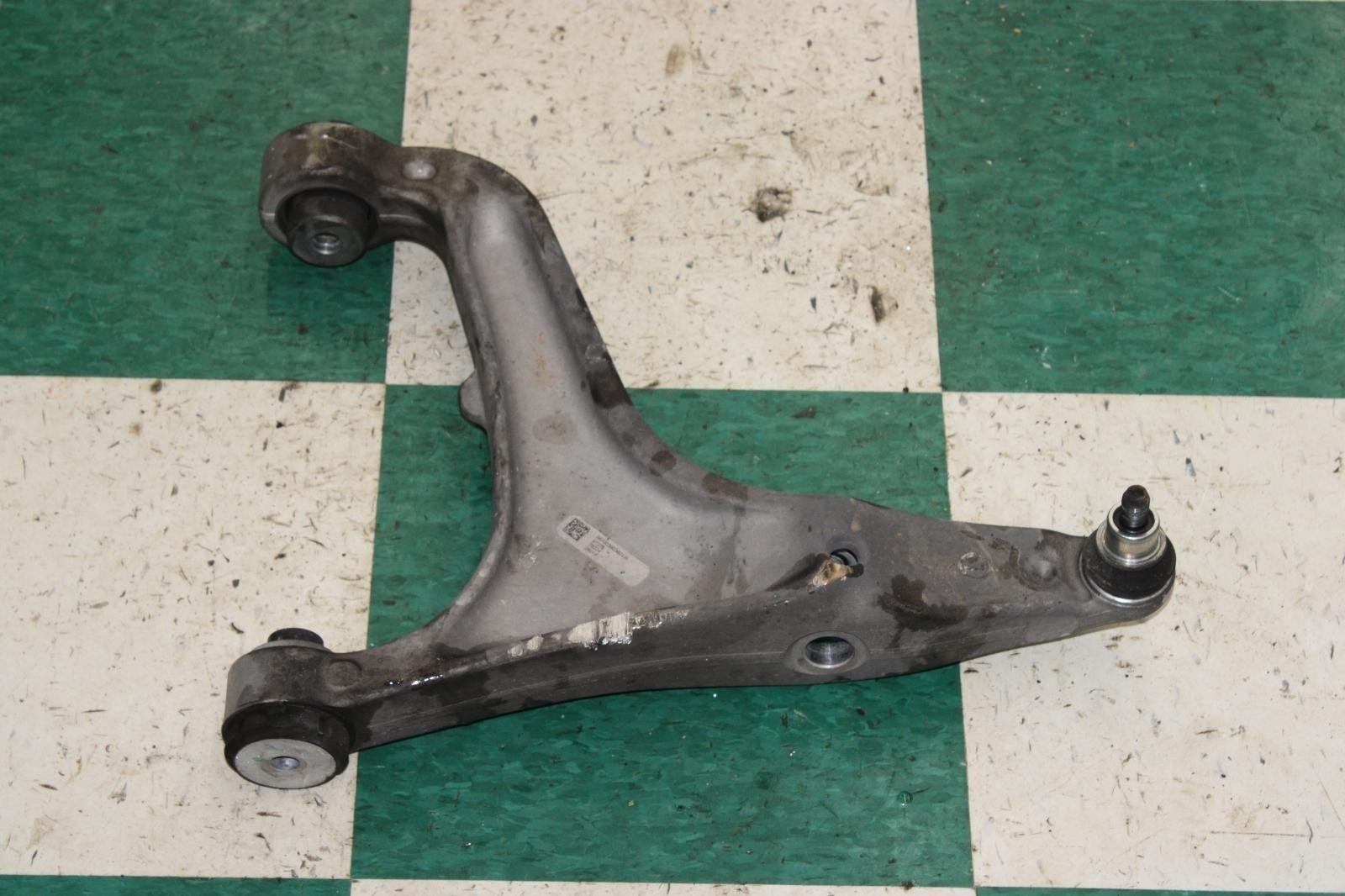Maserati Ghibli 2014-2021 Front Left Lower Control arm