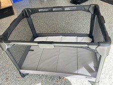 4moms Breeze Plus Portable Bassinet/Changer