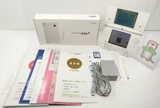 DS i White TWL-001 Console w/Box 2GB Language Japanese Nintendo 0113P