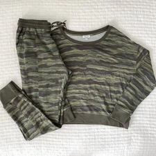 New Splendid Jogger Crewneck Loungewear Sweat Set in Green Camoflauge Size Small
