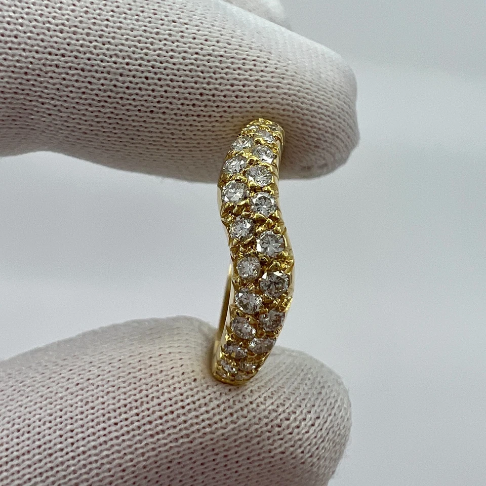 Anillo Banda Ondulada Oro Amarillo 18k Pavé Diamantes Van Cleef & Arpels De Colección Raro Foto 4 de 4