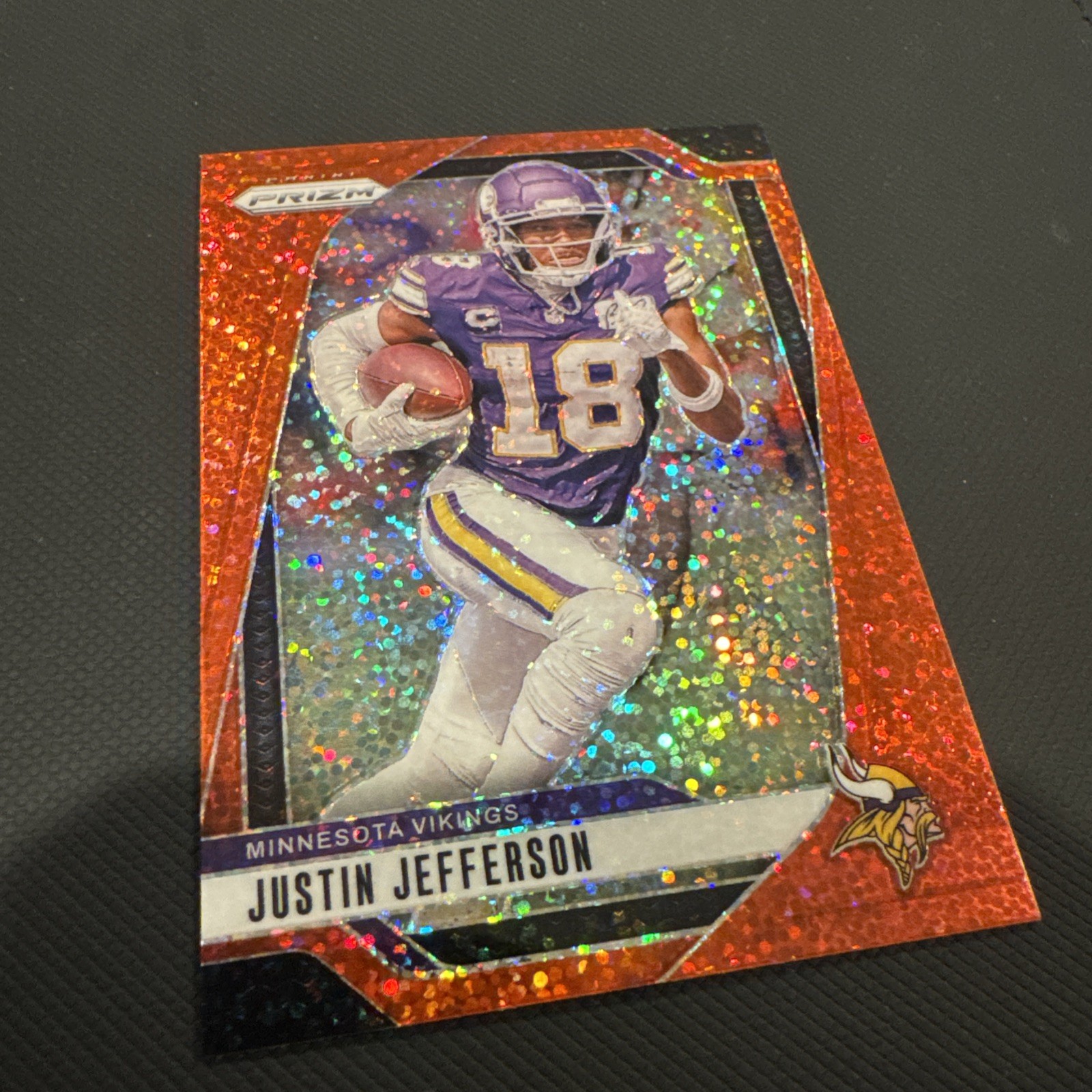 2024 Panini Prizm - Justin Jefferson #187 Red Sparkle Prizm
