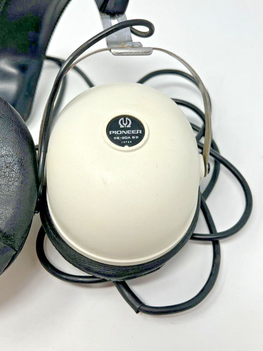 Pioneer SE-20A ステレオヘッドホン　美品 VINTAGE 1970'S PIONEER SE-20A 8 OHM STEREO WHITE HEADPHONES