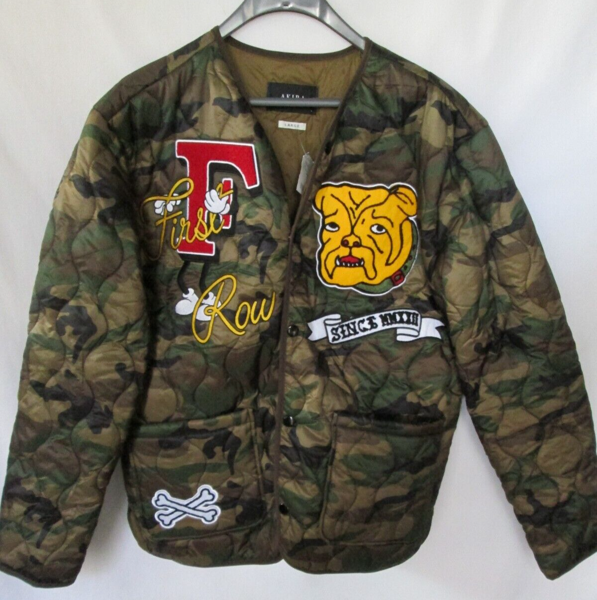 FILA Giacca imbottita mimetica a scatto nuova con etichette Akira FIRST ROW 'Keep Things Simple' taglia L