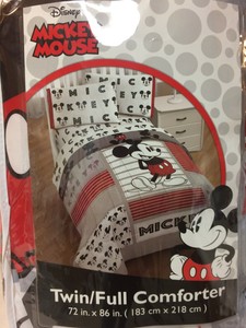 Disney Mickey Mouse Classic Twin Full Reversible Comforter Full
