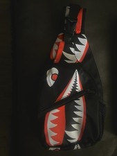 Shark Teeth Graphic Print Crossbody Sling Bag Zip Adjustable Strap Black