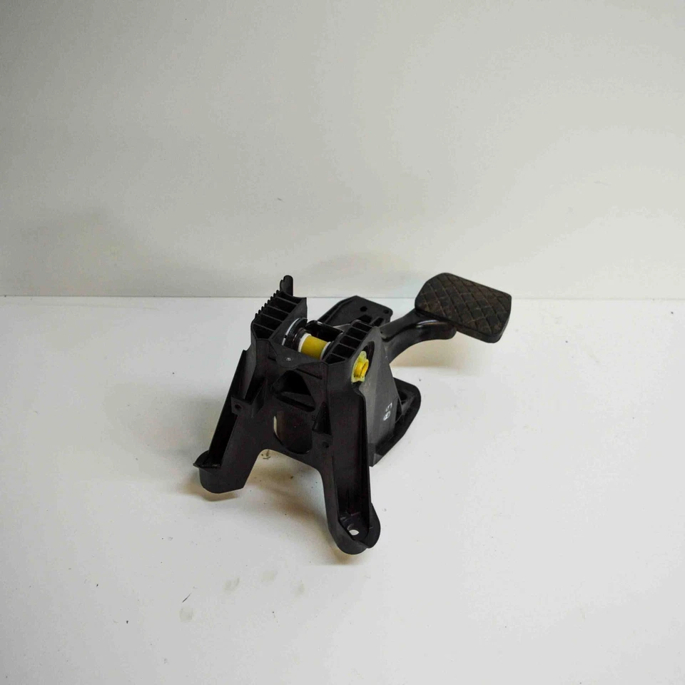 AUDI A3 Limousine 8VS, 8VM Bremspedal 5Q1723059AJ 2.0 Benzin 162kw 2016 13680885 — 第 3/4 张图片